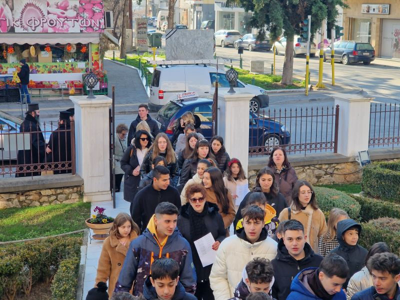 Τα Κάλαντα άκουσε ο Μητροπολίτης Δράμας.